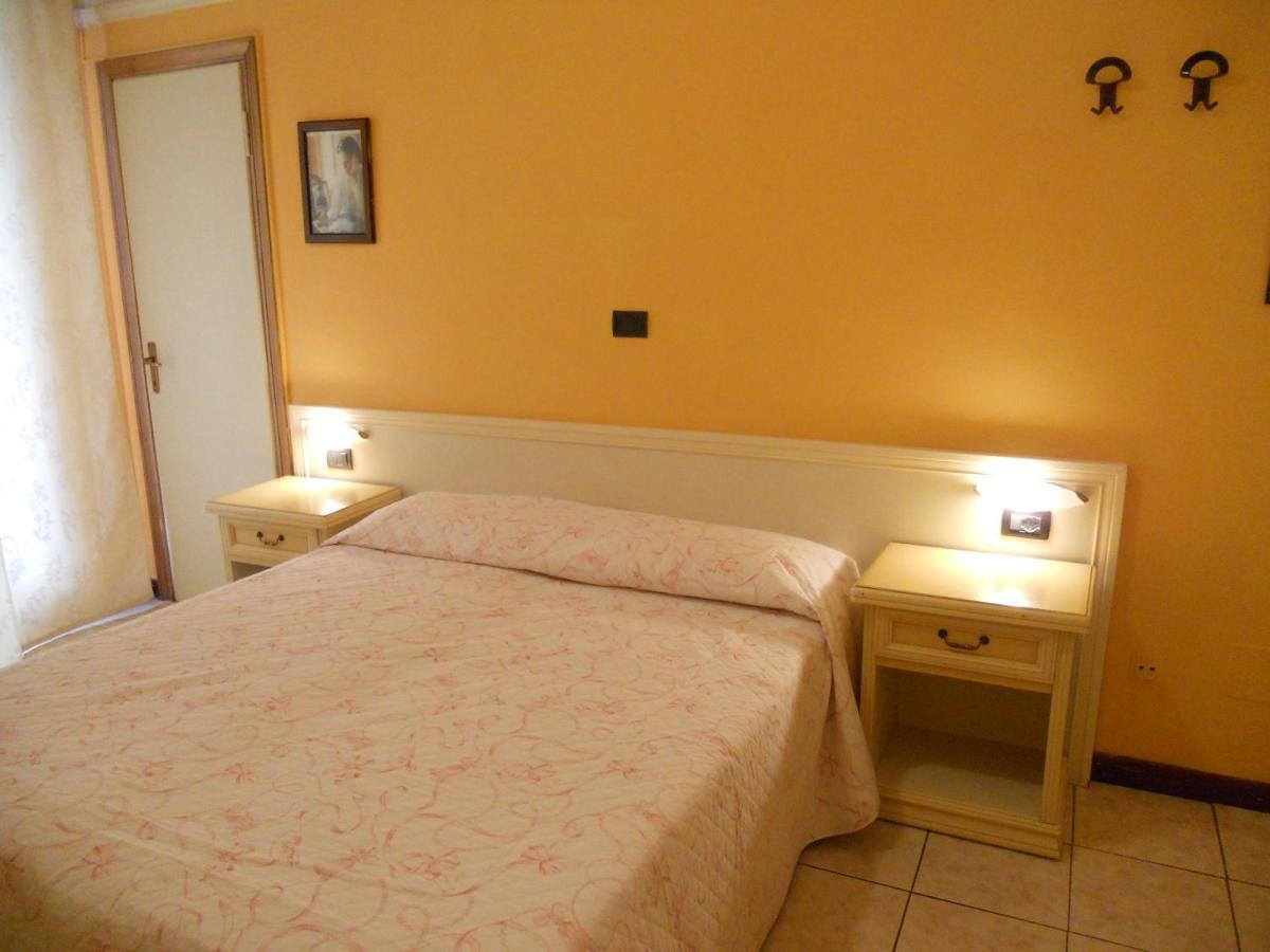 Hotel Salus มอนเตกาตินี แตร์เม ภายนอก รูปภาพ