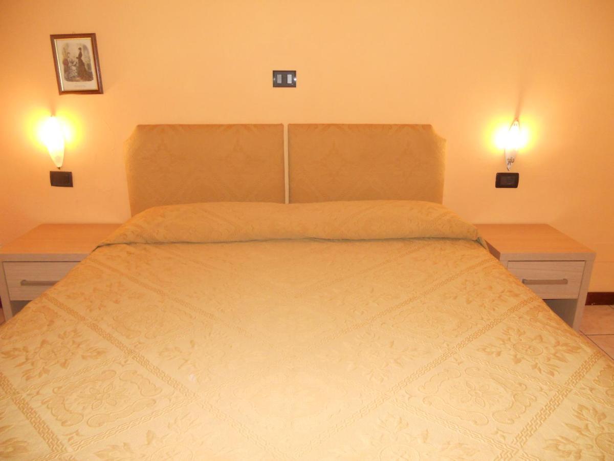 Hotel Salus มอนเตกาตินี แตร์เม ภายนอก รูปภาพ