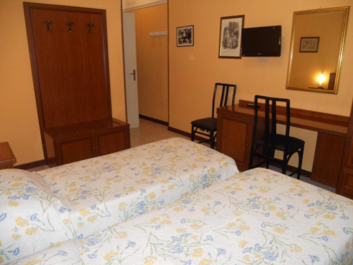 Hotel Salus มอนเตกาตินี แตร์เม ภายนอก รูปภาพ