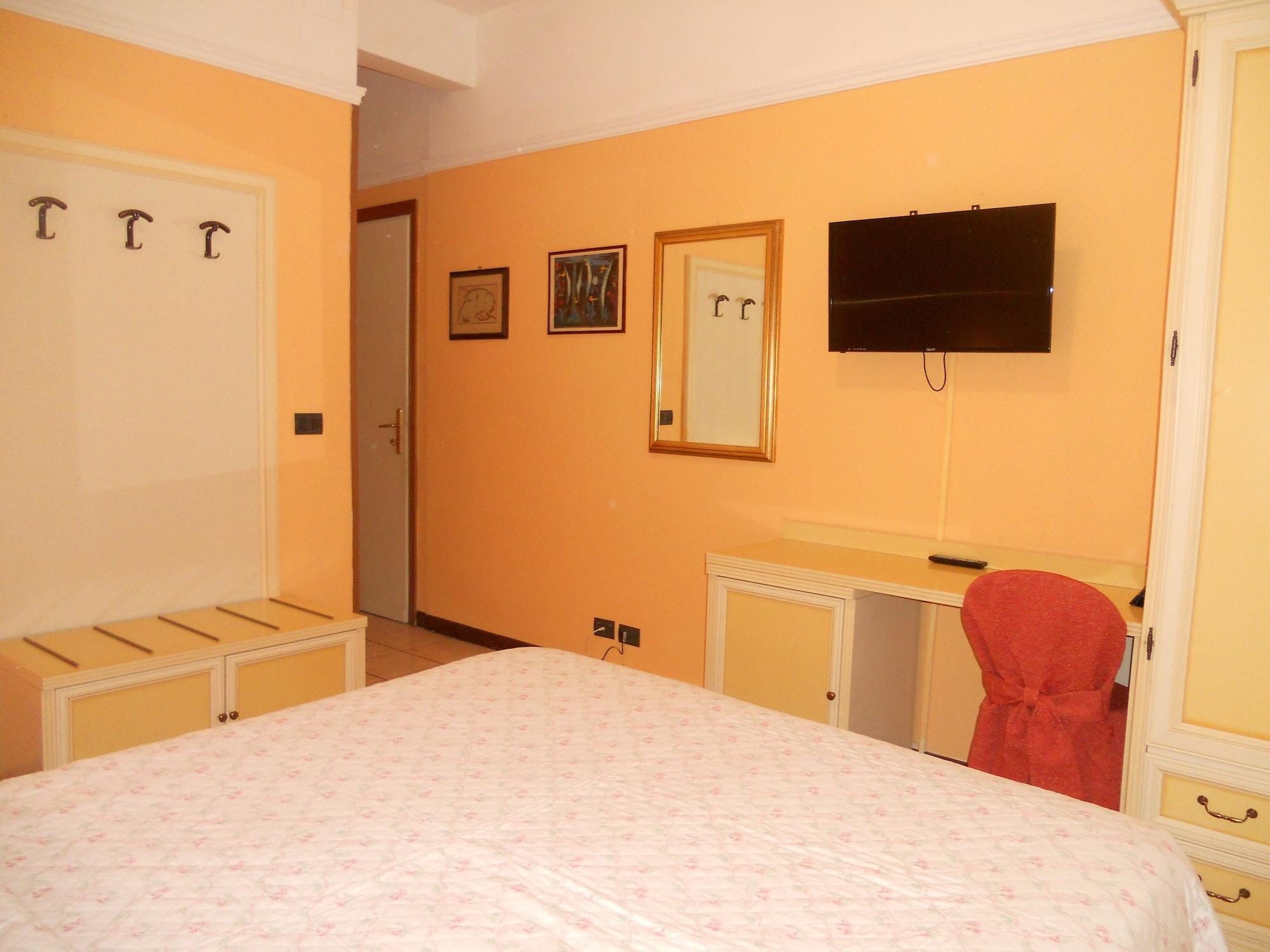 Hotel Salus มอนเตกาตินี แตร์เม ภายนอก รูปภาพ