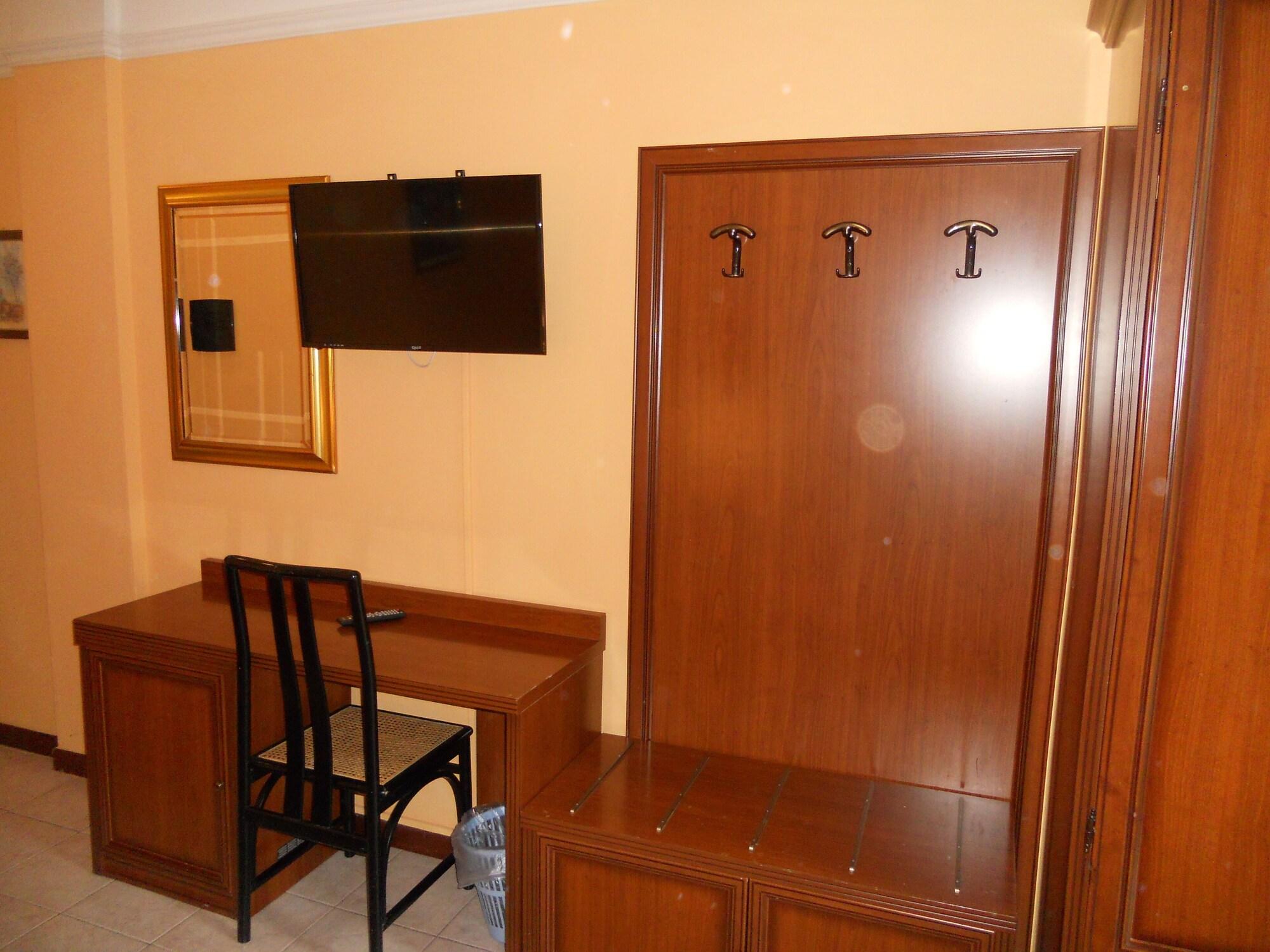 Hotel Salus มอนเตกาตินี แตร์เม ภายนอก รูปภาพ